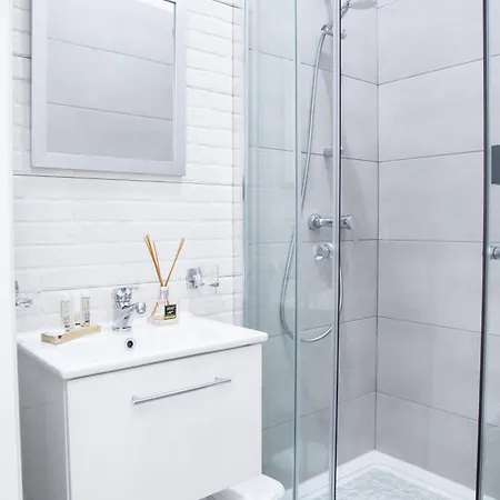 Valletta Waterfront 2br Flat By Arco Collection *