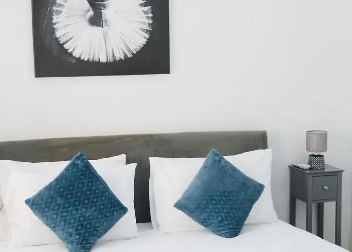 Апартаменты Valletta Waterfront 2br Flat By Arco Collection *