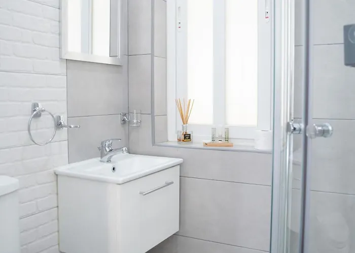 Valletta Waterfront 2br Flat By Arco Collection *