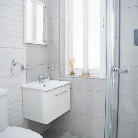 Valletta Waterfront 2 Beds Flat By Arcobnb *
