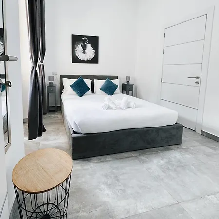 Apartment Valletta Waterfront 2 Beds Flat By Arcobnb *