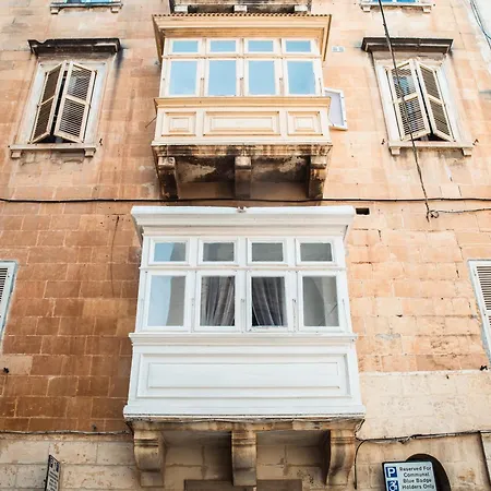 Valletta Waterfront 2 Beds Flat By Arcobnb Apartment *