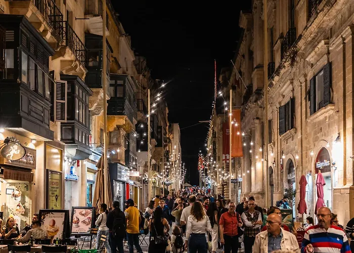 Valletta Waterfront 2br Flat By Arco Collection * Il-Furjana