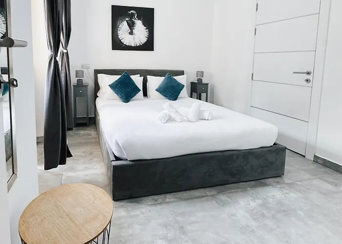 Appartement Valletta Waterfront 2br Flat By Arco Collection *